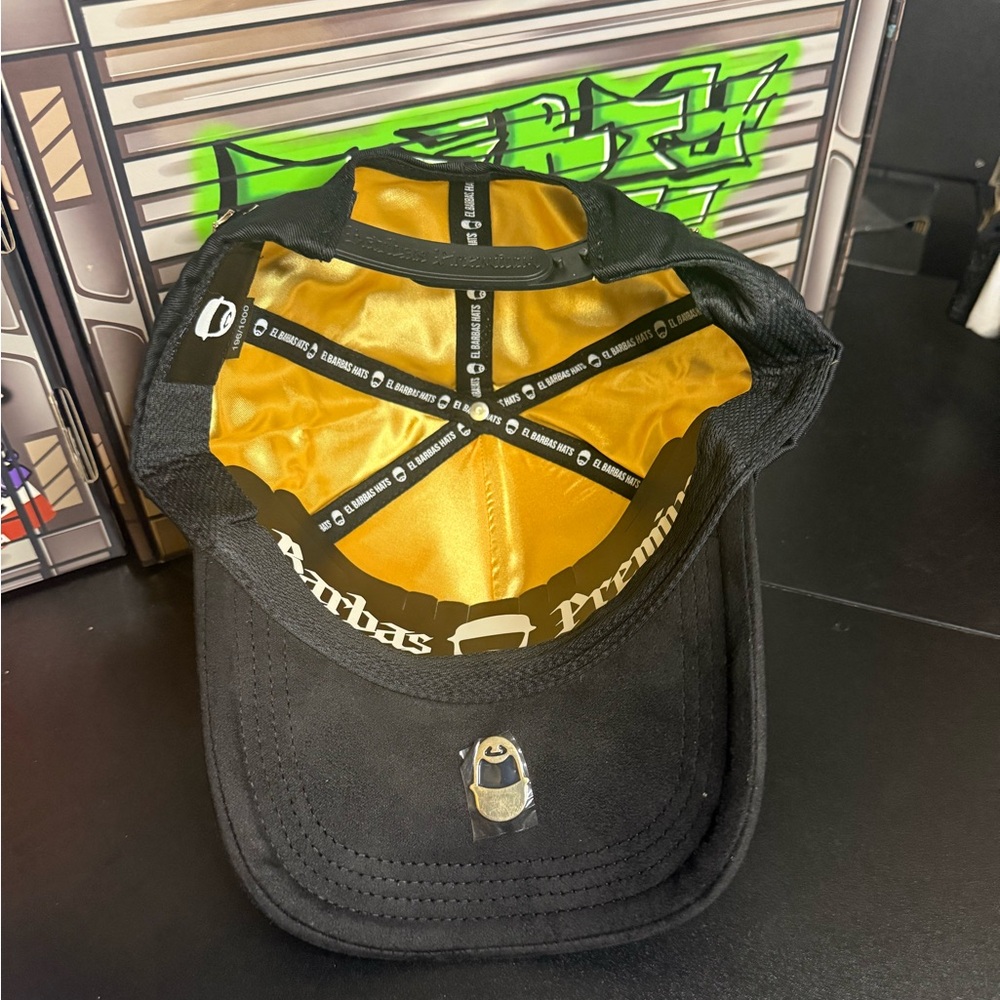 Barbas Hats - image 4